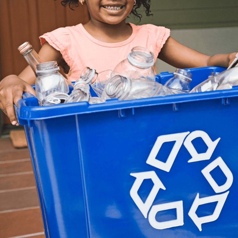 How to Seamlessly Introduce Your Kids to Zero Waste Living 
