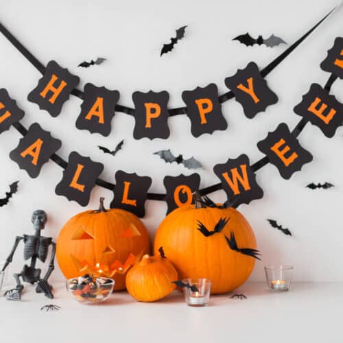 14 Easy DIY Halloween Garland Ideas Using Materials From Home - Sustain ...