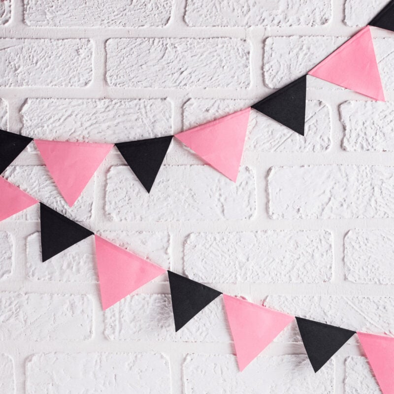 14 Easy DIY Halloween Garland Ideas Using Materials From Home - Sustain ...