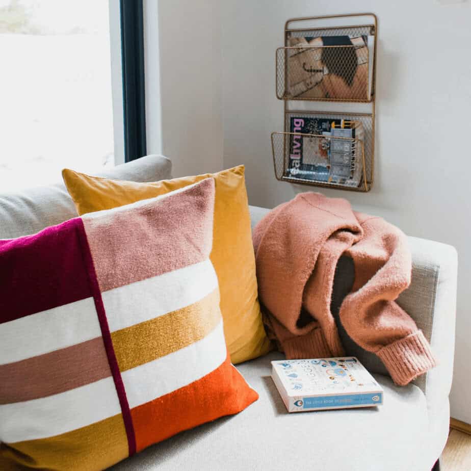 11 Clever Living Room Organization Ideas For a Simplified Space ... - Practice Good Living Room Organization